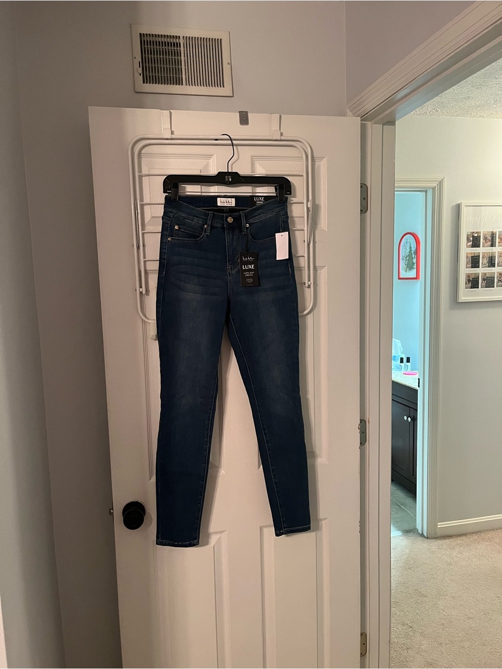 Luxe High-Rise Skinny Jeans in Dark Indigo